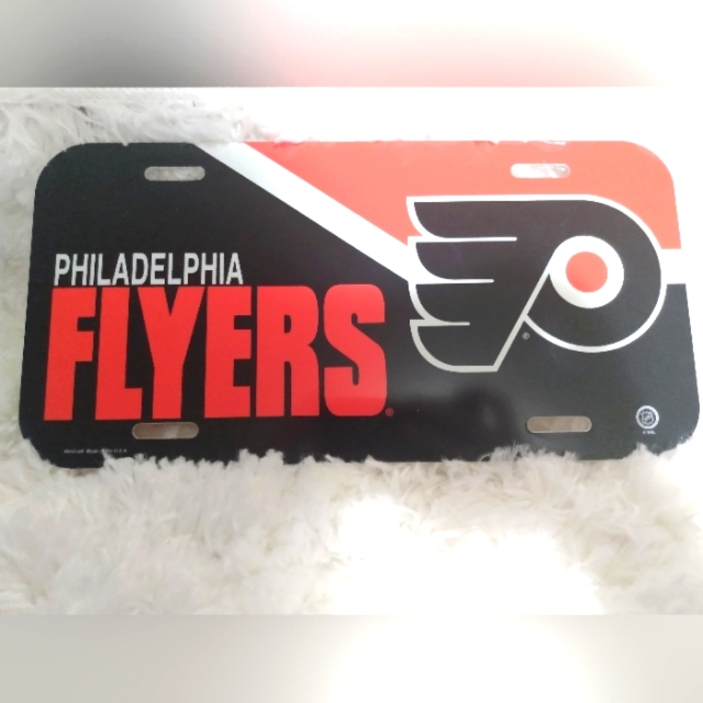 Nwt NHL Philadelphia flyers license plate
